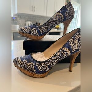 Nine West never used blue and white heels